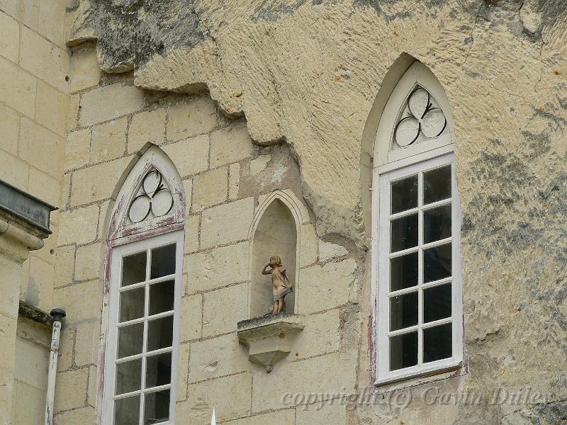 Troglodytic chateau, Dampierre-sur-Loire P1130470.JPG